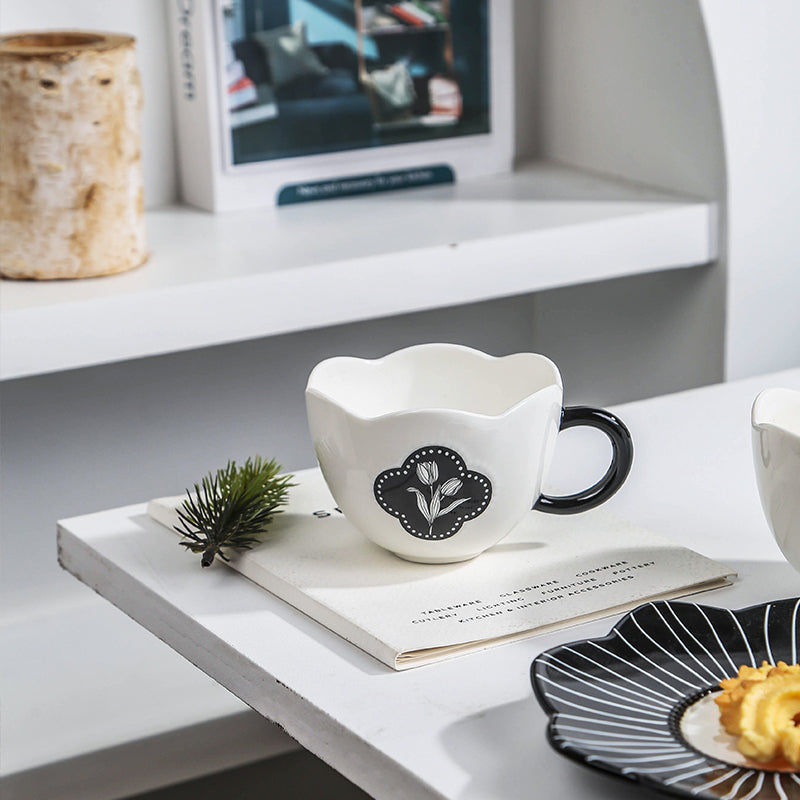 Petal Shape Coffee Cup