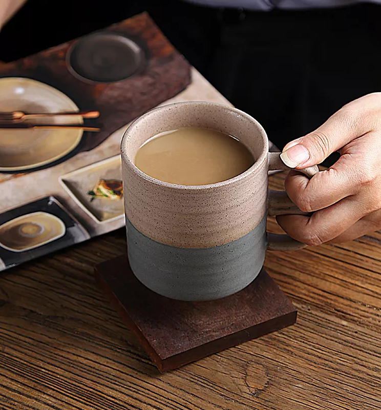 Special creative cup with special shaped handle