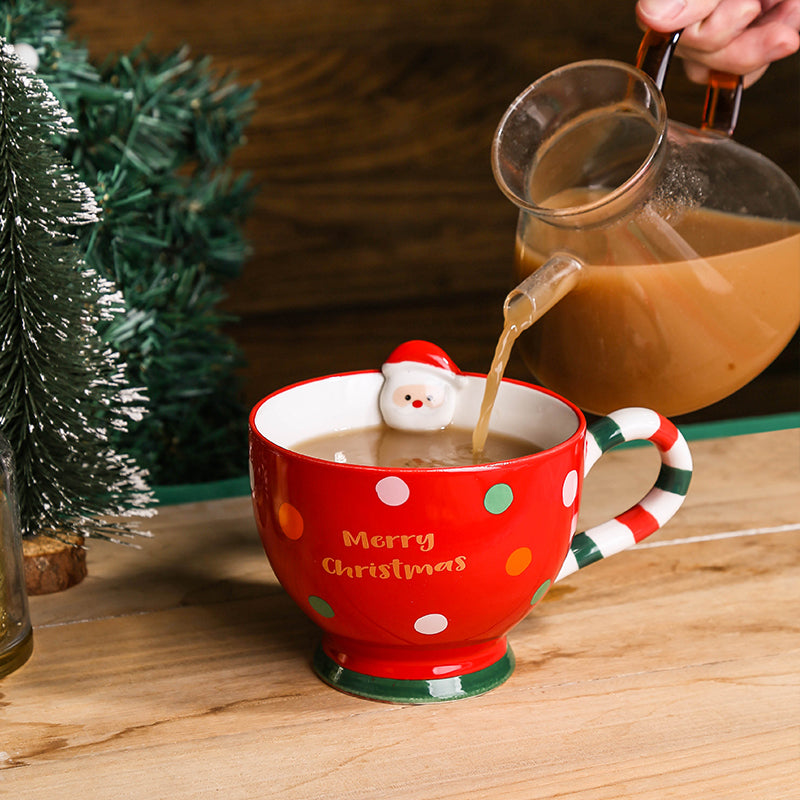 2024 Christmas themed coffee cups