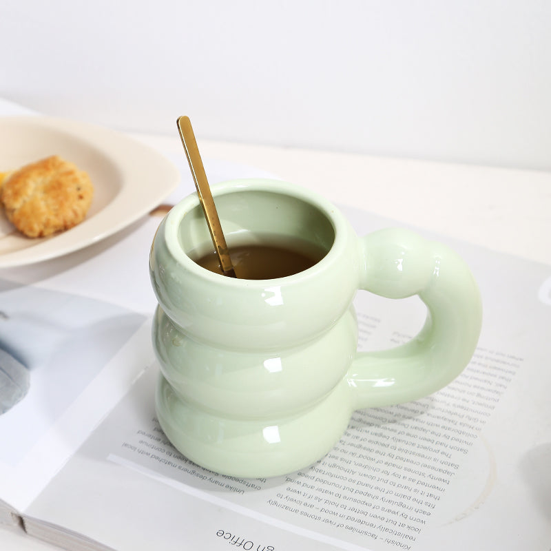 Taza creativa con forma de nube, estilo largo, varios colores.