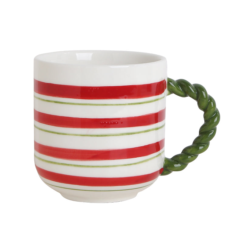 Juego de tazas estilo navideño.